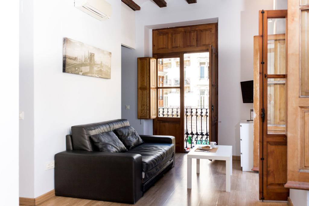 Valenciaflats Torres De Serrano Exterior photo
