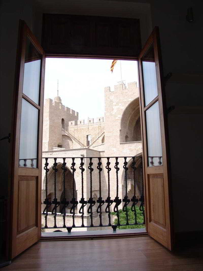 Valenciaflats Torres De Serrano Exterior photo
